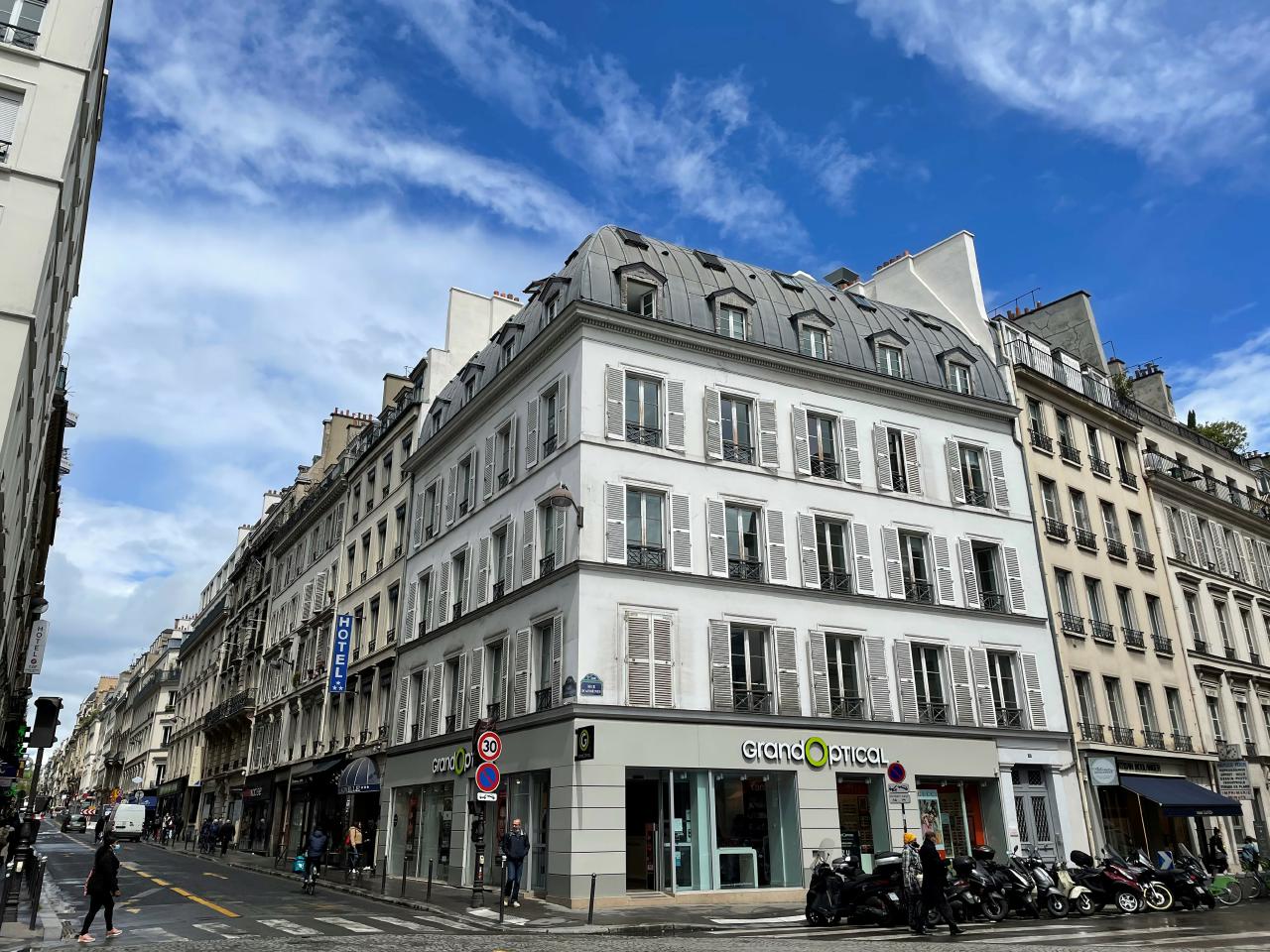 Bureau Paris 721m² Location bureau Paris OLBUR2200940 0